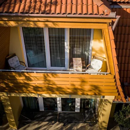 Meluis Дом отдыха Балатонкерестур