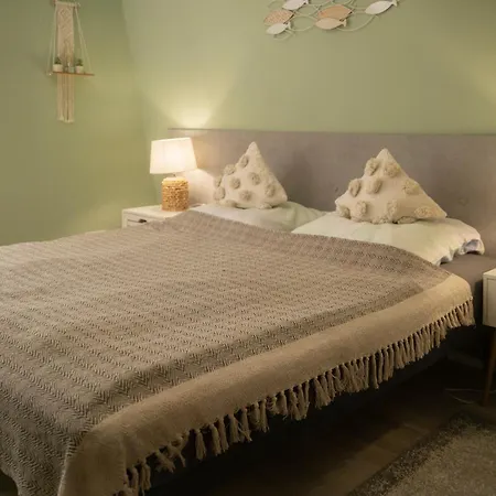 Meluis Holiday home