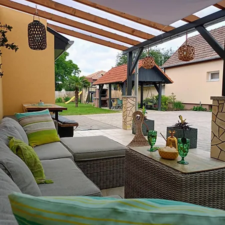 Holiday home Meluis