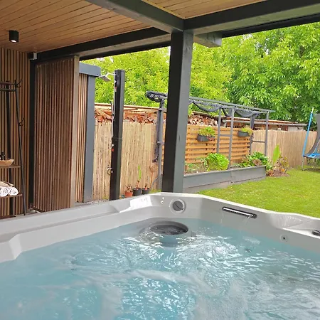 Meluis Holiday home Balatonkeresztur