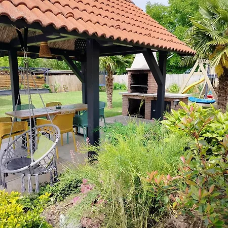 Holiday home Meluis Balatonkeresztur