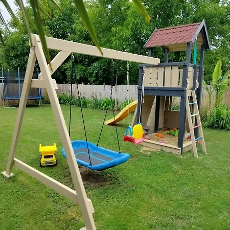 Meluis Holiday home