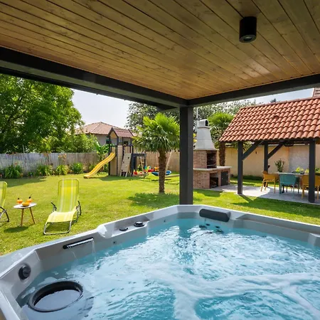 Дом отдыха Meluis