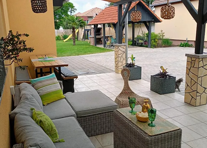 בית נופש Meluis *